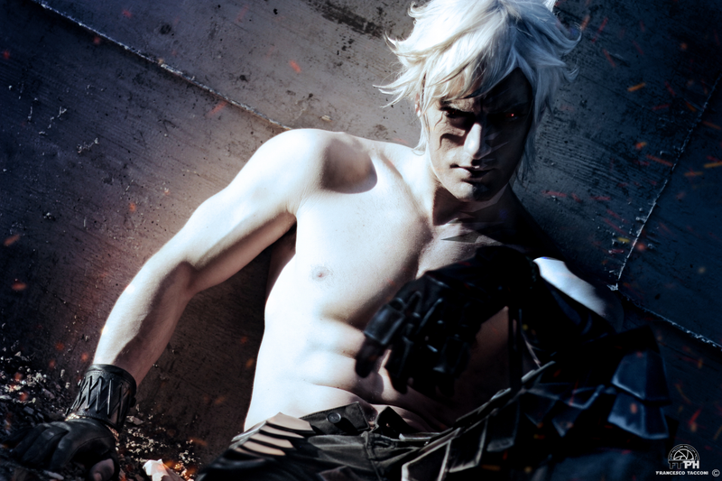 Cosplay by Leon Chiro | Photo by FTPH